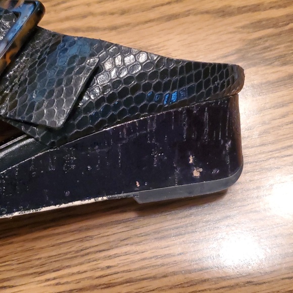 Donald Pilner Wedge Sandals Size 8 Black with Buckle - Picture 7 of 8